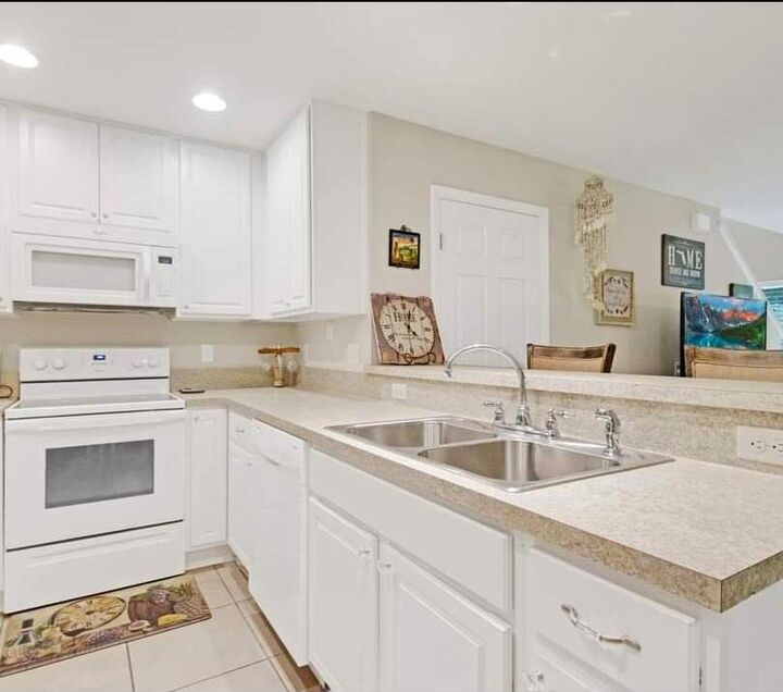 Property Photo:  28 Islander Ct  FL 32080 
