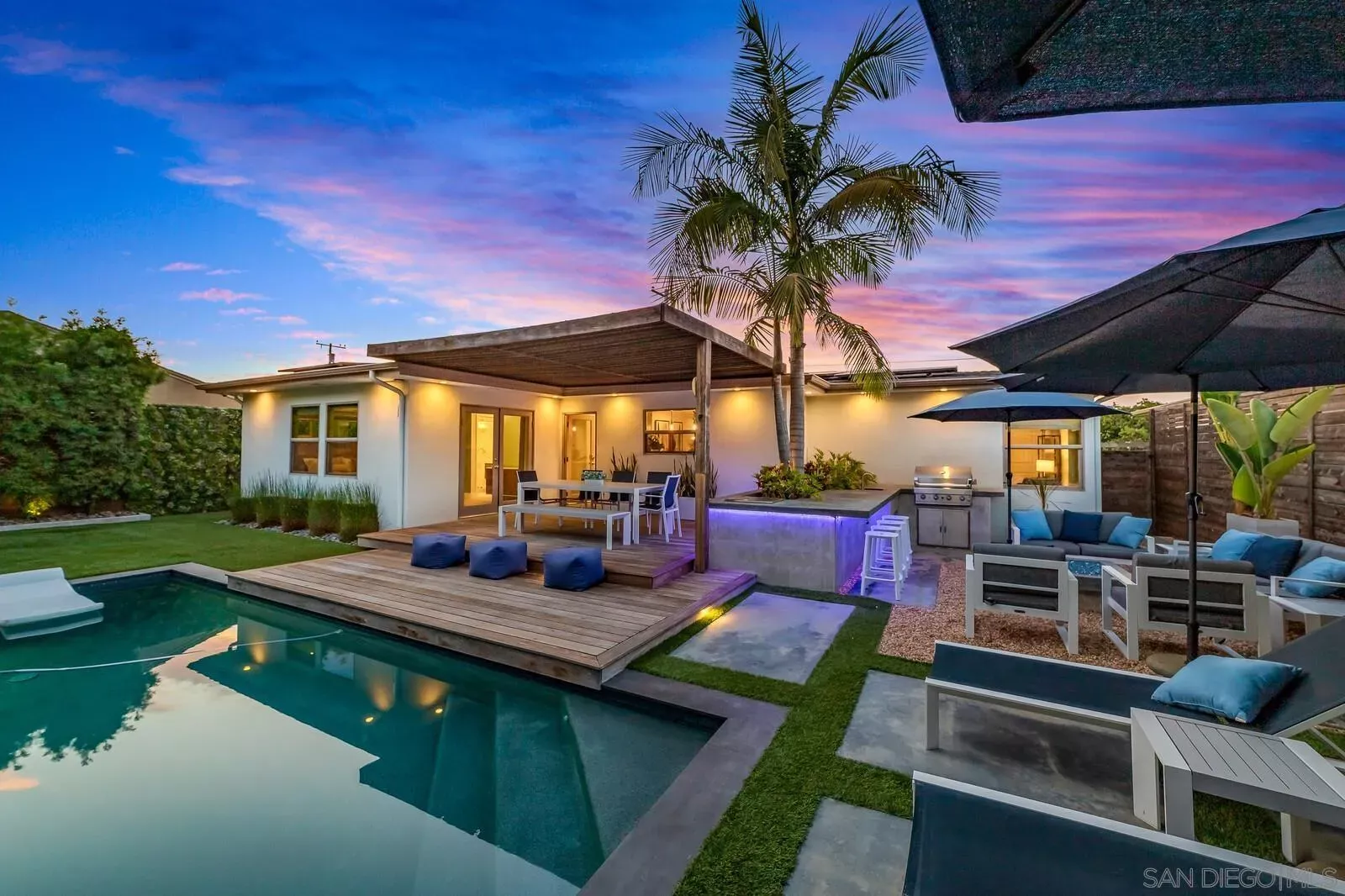 Property Photo: 6457 Julie St CA 92115