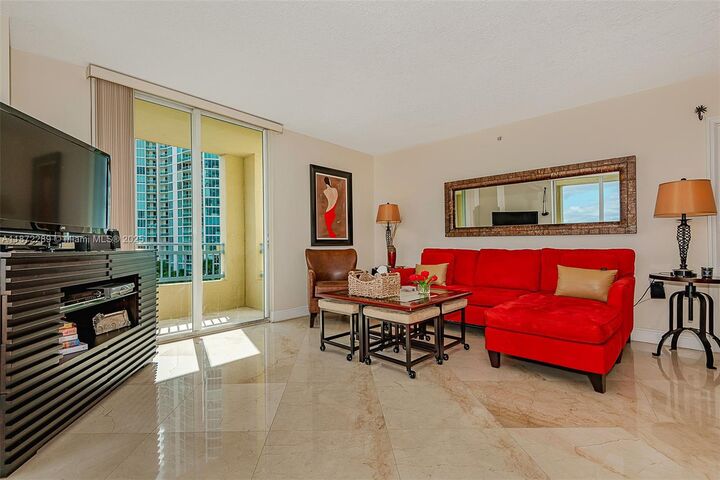 Property Photo:  90 Alton Rd 1001  FL 33139 