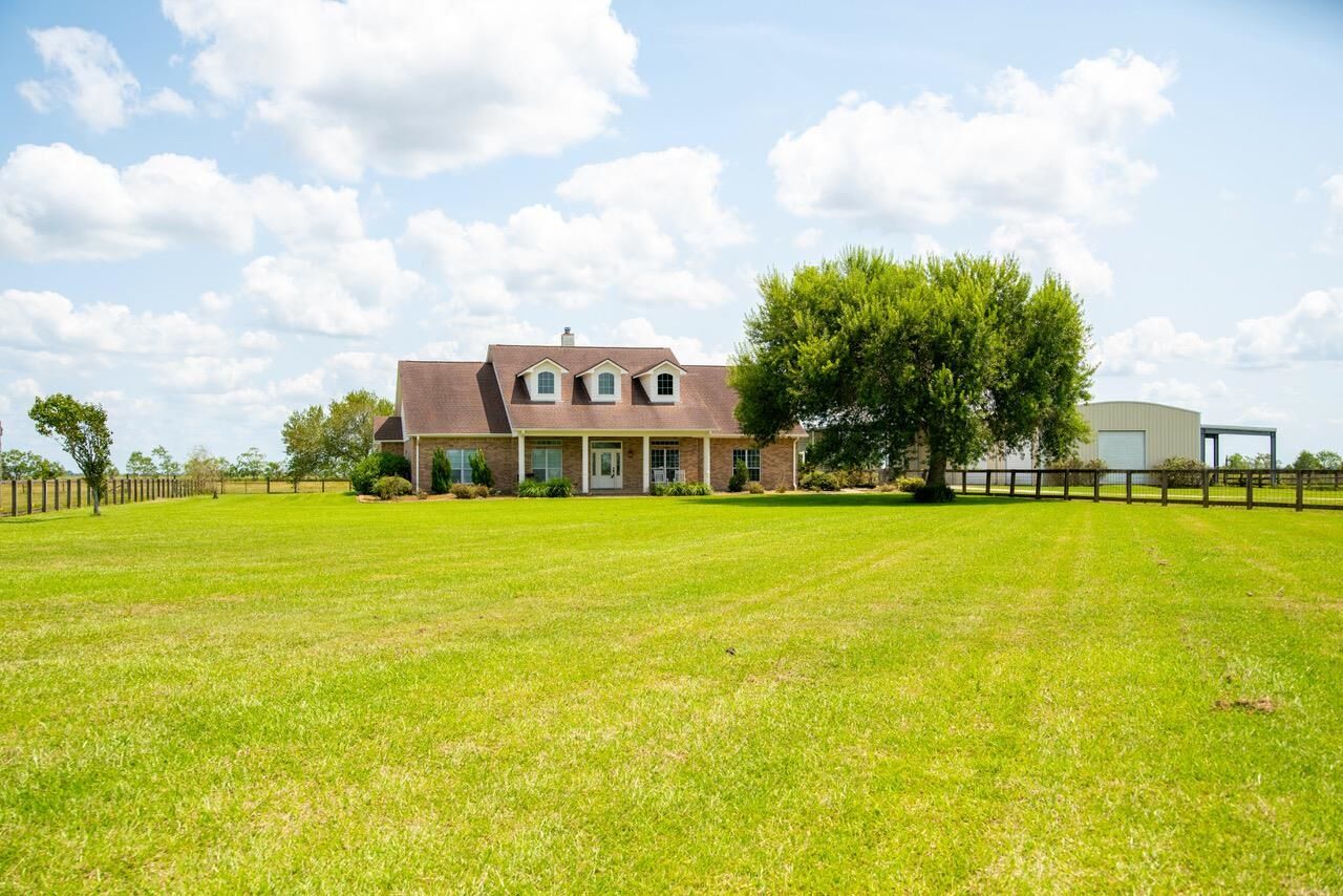Property Photo: 5155 McDermand Rd TX 77713