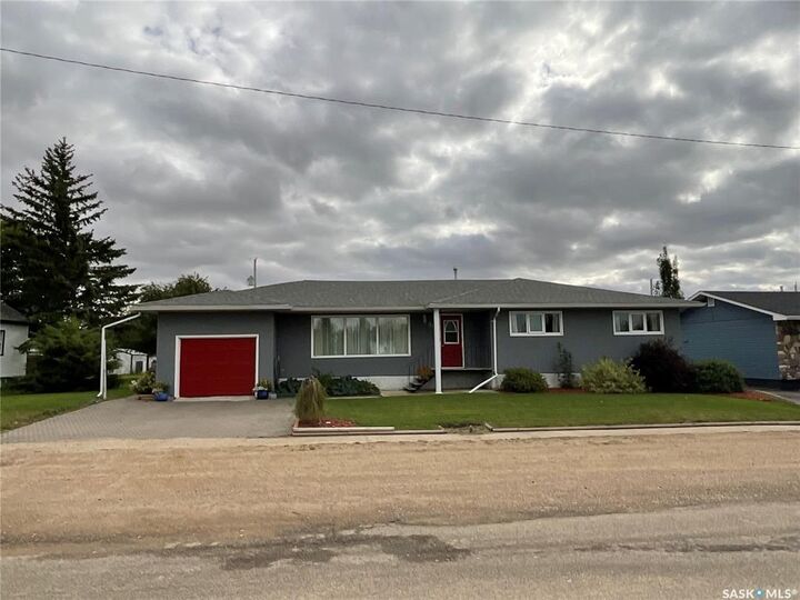 313 1st Street S  Wakaw SK S0K 4P0 photo
