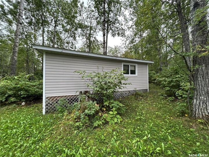 Photo de la propriété:  6040 Spruce Way  SK S0E 0E0 