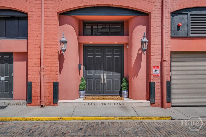 Property Photo:  2 E Perry Lane Units A, B And C  GA 31401 