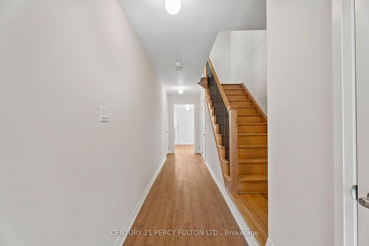 Photo de la propriété:  26 Coote Court  ON L1T 0P5 