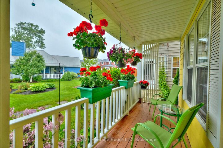 Property Photo:  13 Bardol Avenue  ON L2A 6R4 