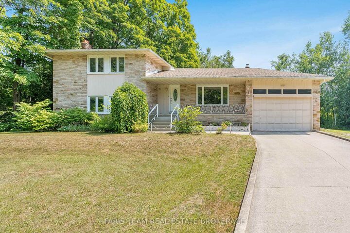 Photo de la propriété: 2597 George Johnston Road ON L9X 1C7