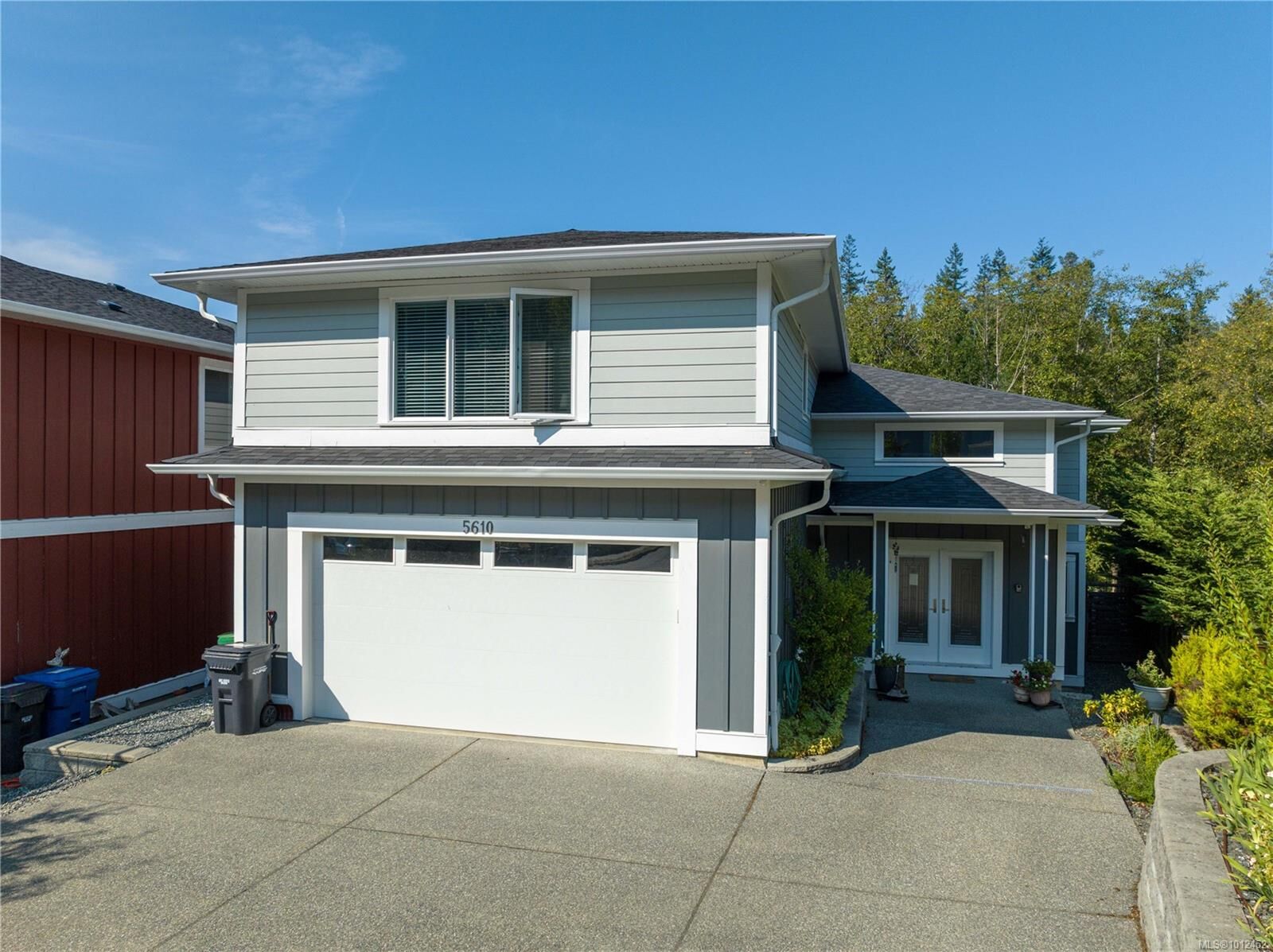 Property Photo: 5610 Linley Valley Dr BC V9T 0K1