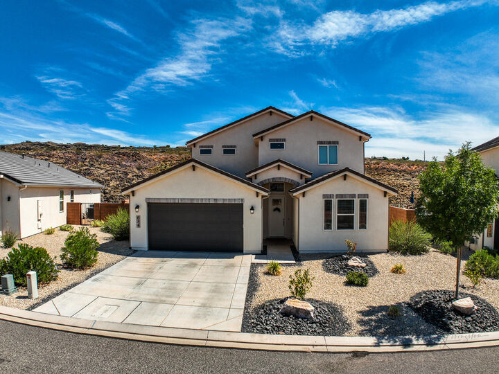 Property Photo:  834 N Pleasant Valley Ln  UT 84780 