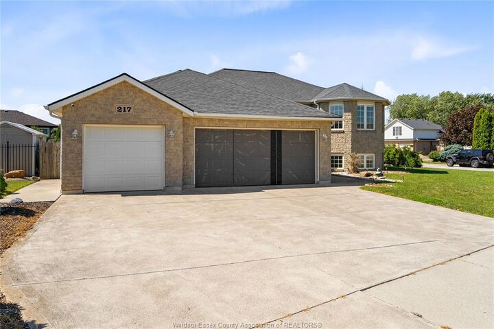 Photo de la propriété: 217 Grandview Boulevard ON N0R 1A0