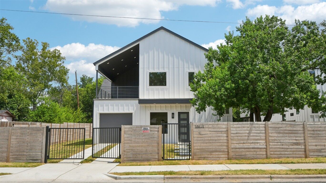 Property Photo: 106 W Fawnridge Drive 1 TX 78753