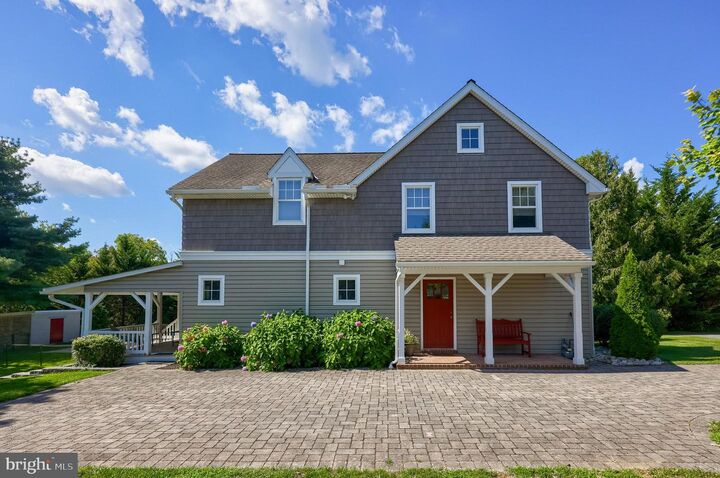 914 Meadowbreeze  Lititz PA 17543 photo