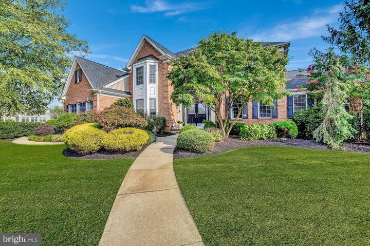 11 Victoria Court  Cream Ridge NJ 08514 photo