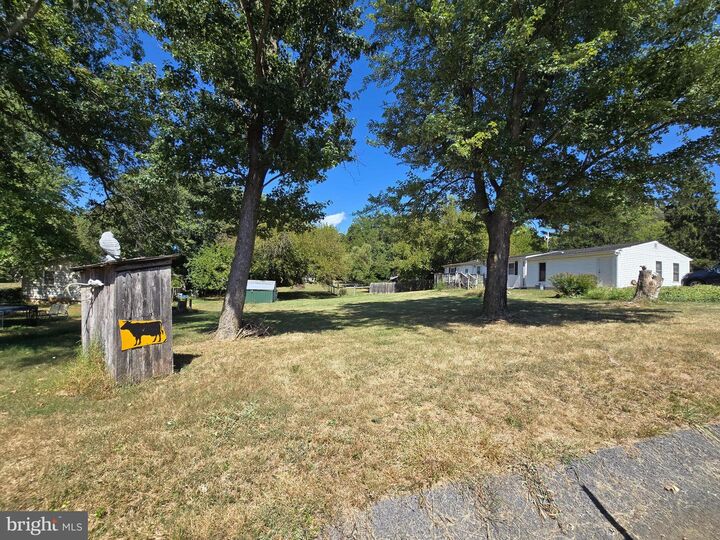 Property Photo:  39 Nightingale Lane  WV 25443 