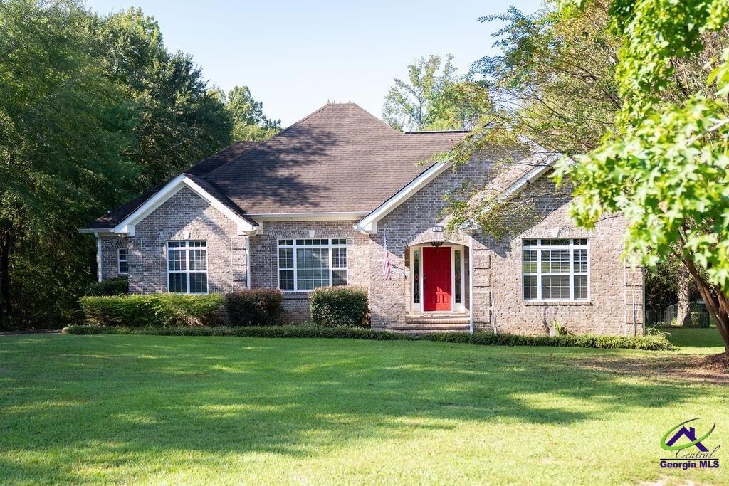 Property Photo:  126 Pineworth Pointe Drive  GA 31216 