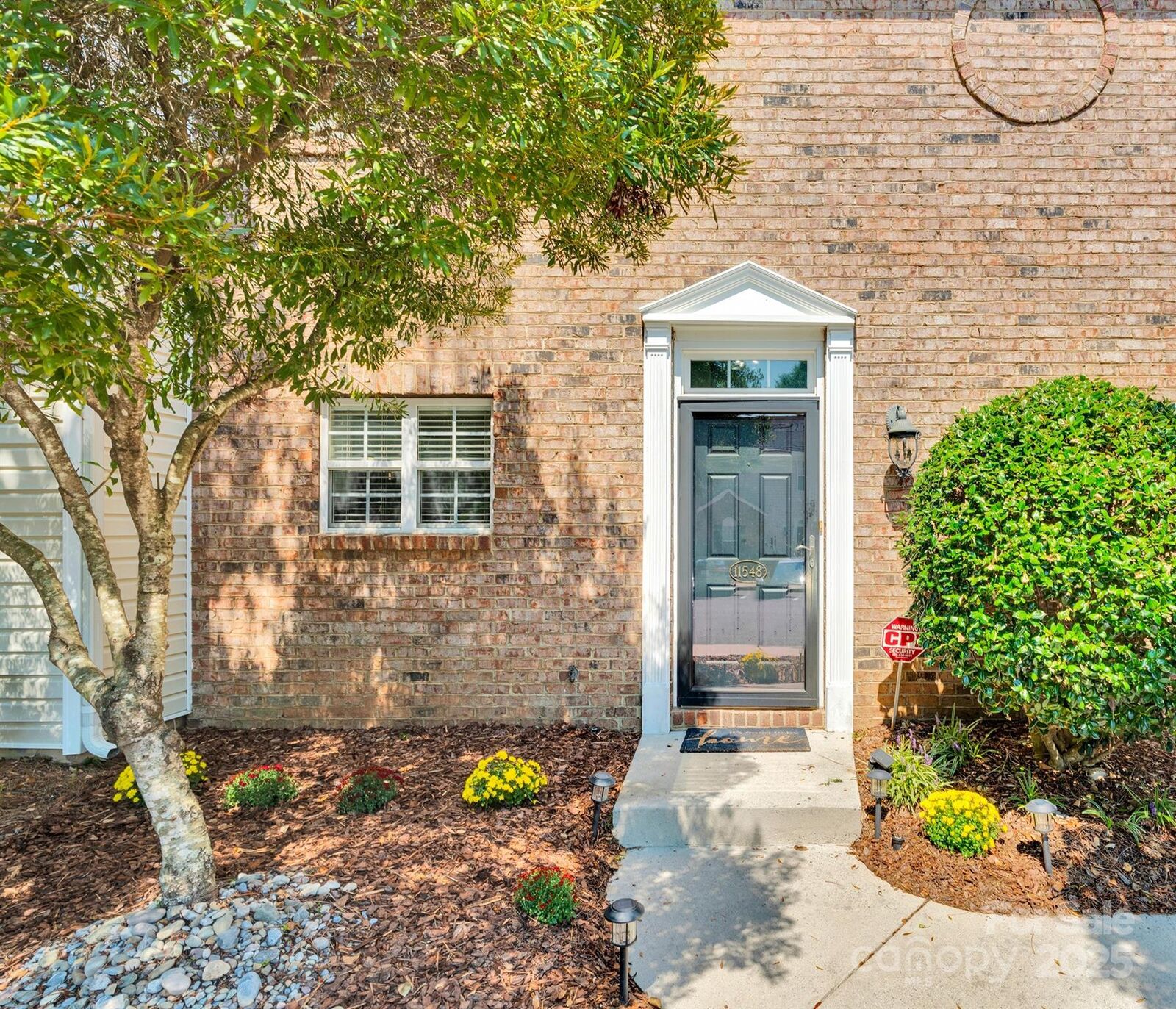 Property Photo: 11548 Savannah Creek Drive NC 28273