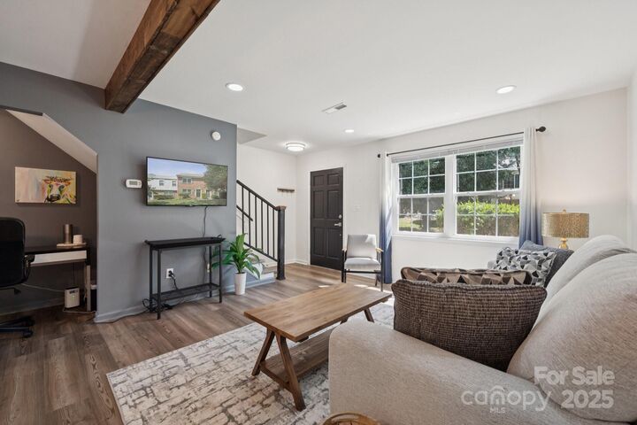 Property Photo:  8838 Hunter Ridge Drive  NC 28226 