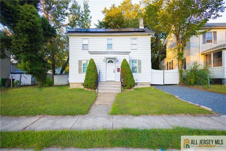 Property Photo:  165 Stevens Avenue  NJ 08831 