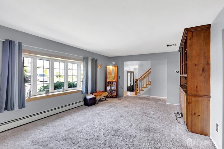 Property Photo: 32 Kilfoyle Avenue NJ 08863