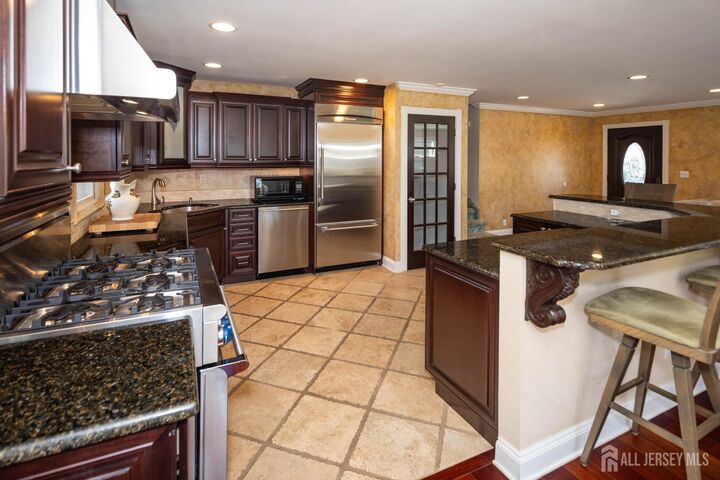 Property Photo:  58 Stony Road W  NJ 08817 