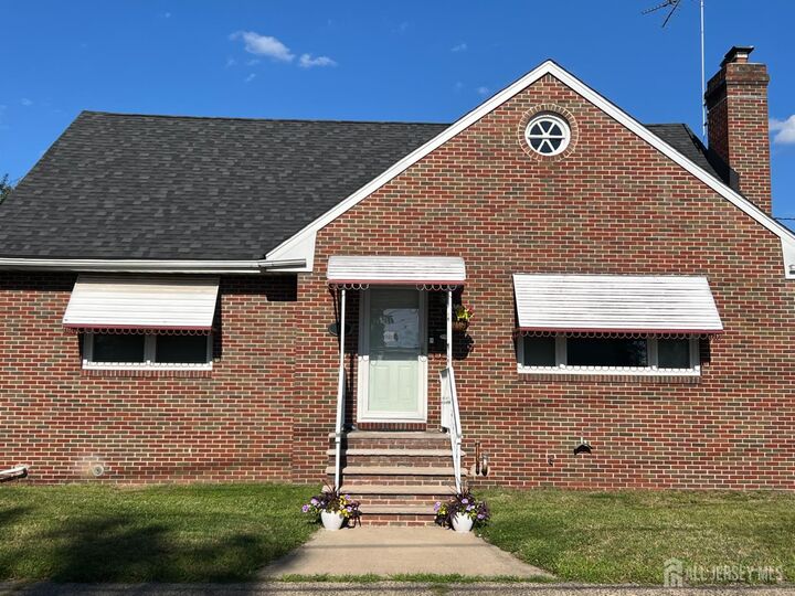 Property Photo:  10 Mary Avenue  NJ 08863 