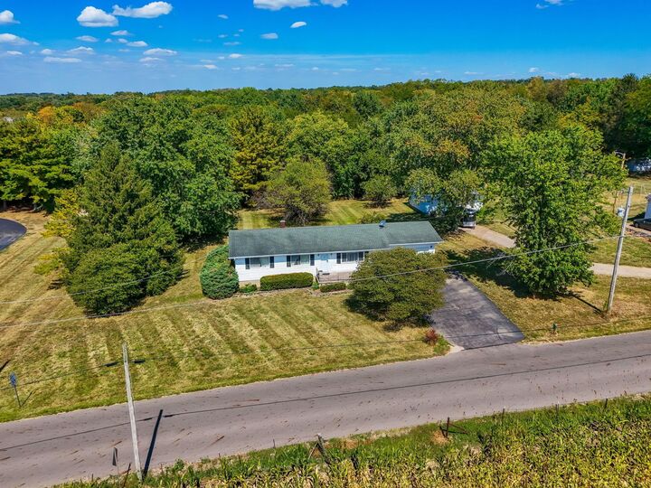 Property Photo: 7258 Warner Huffer Road OH 43113