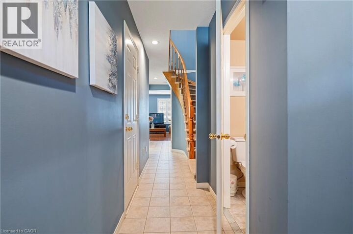 Property Photo:  1809 Upper Wentworth Street 14  ON L9B 2R9 