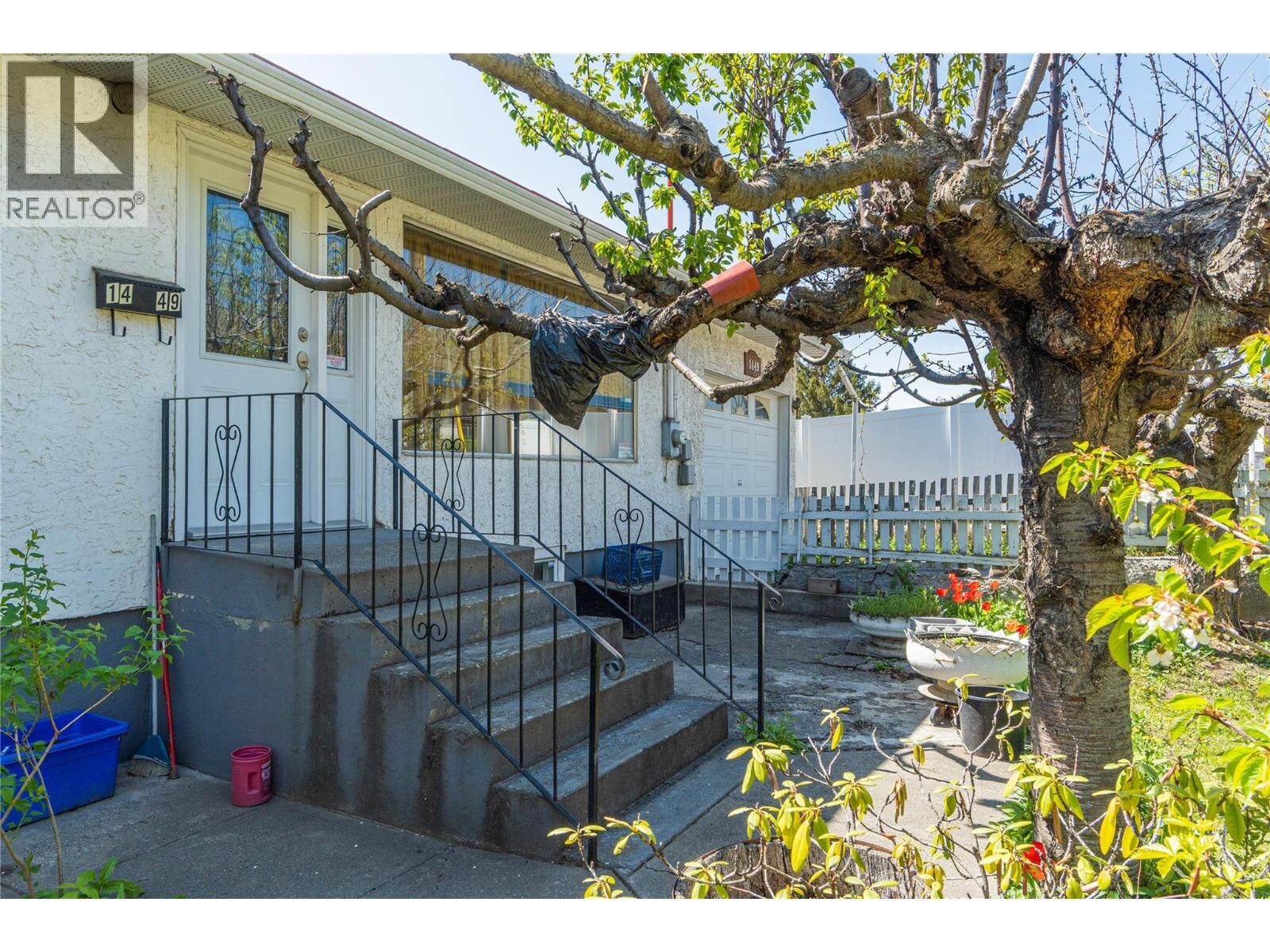 Property Photo:  1449 Ord Road  BC V2B 7V2 