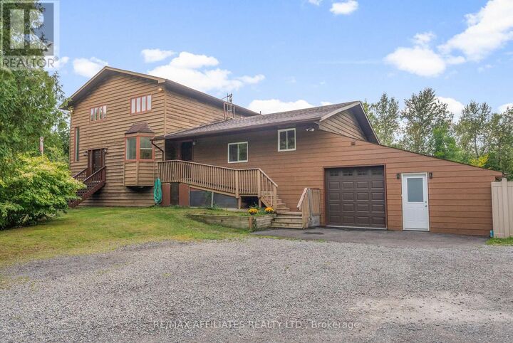 425 Cuckoos Nest Road  Beckwith ON K7A 4S7 photo