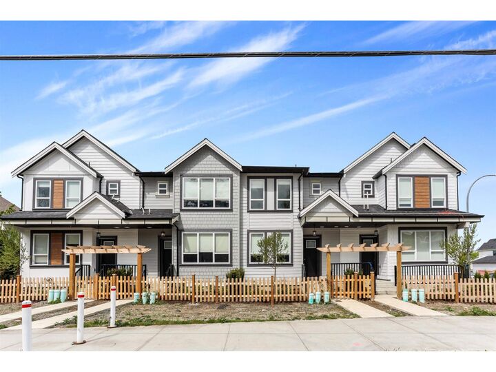 20961 83  Langley BC V2Y 4K4 photo
