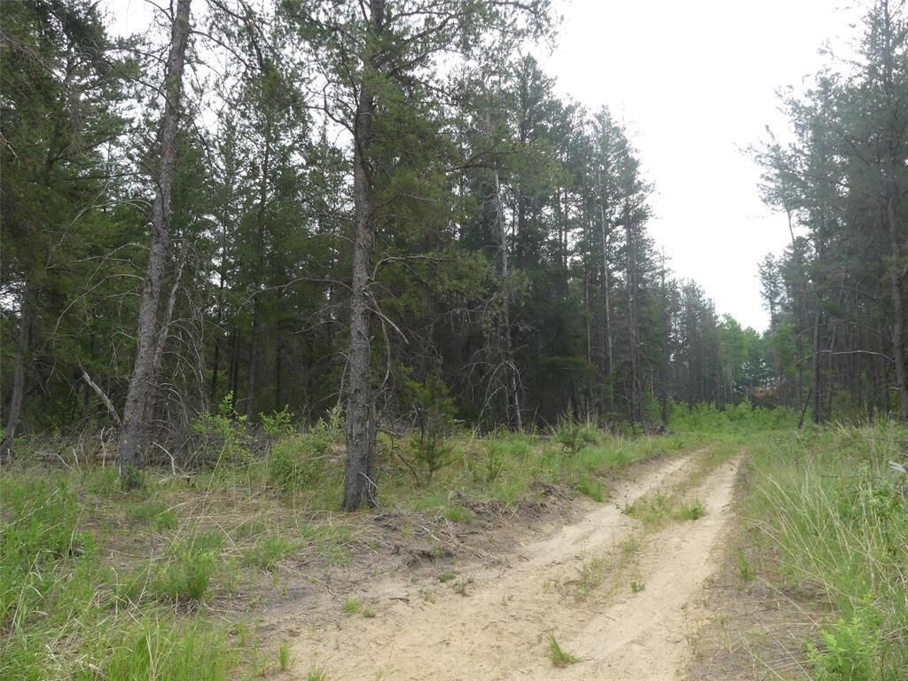 Property Photo:  104 Eagle Ridge Road  MB R0A 0Z0 
