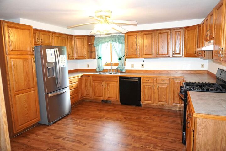 Property Photo: 1205 Cotter Avenue WI 54452