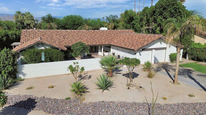 Property Photo:  43761 Port Maria Road  CA 92203 