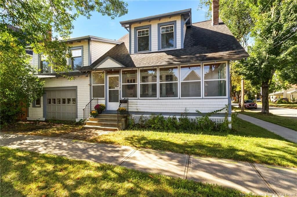 Property Photo:  204 Aberdeen Street  NB E3B 1R7 