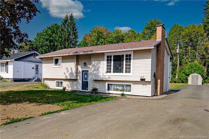 312 Pugh Street  Fredericton NB E3A 1Y6 photo