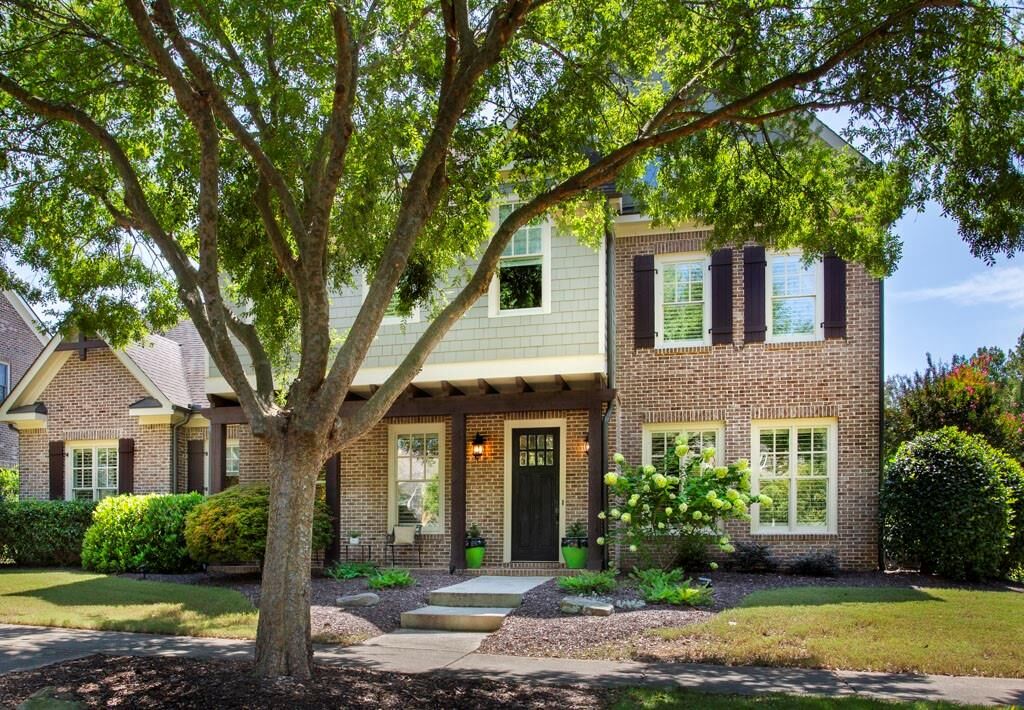 Property Photo:  1095 Lunsford Circle  GA 30004 