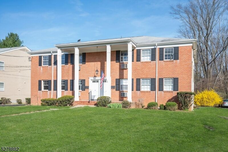 Property Photo:  80 E Main St 5  NJ 07945 