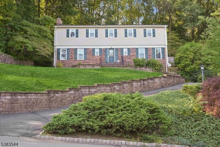 93 Ormont Rd  Chatham Twp. NJ 07928 photo