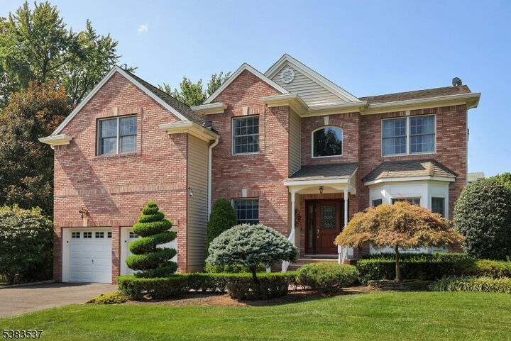 Property Photo:  1 Broad St  NJ 07016 