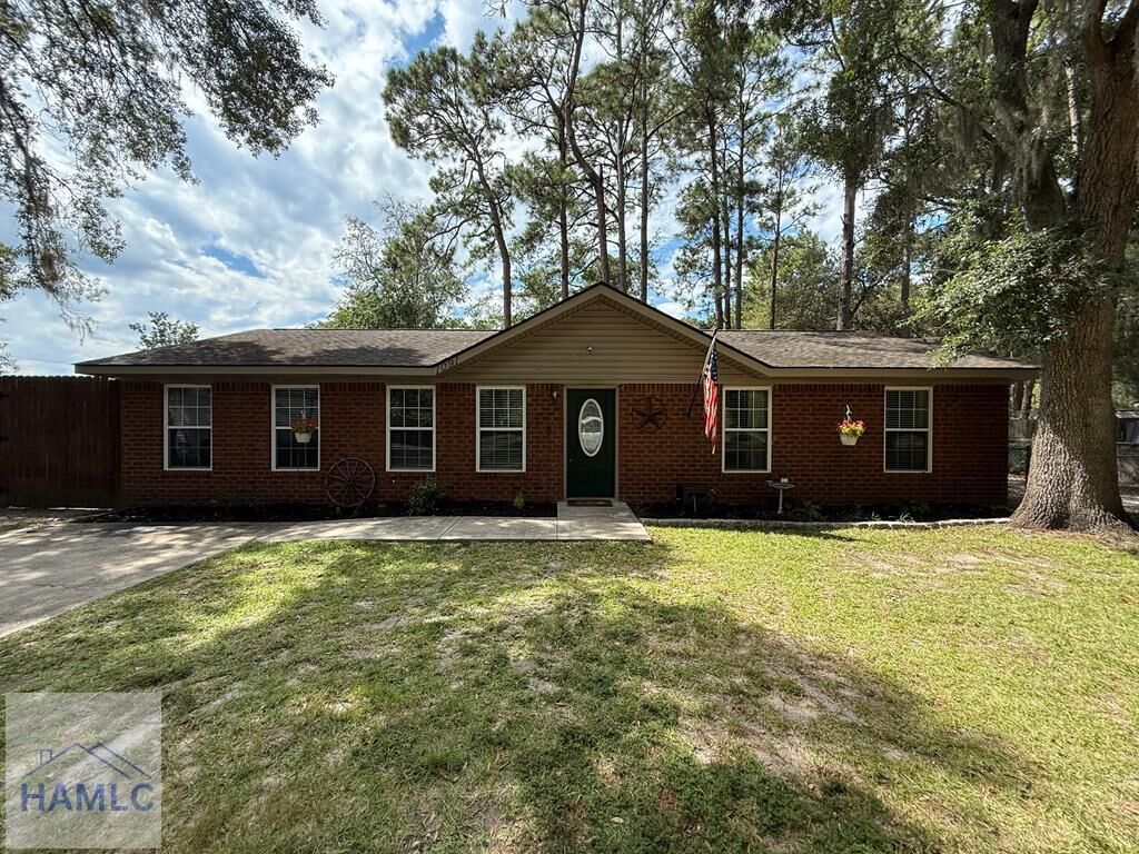 Property Photo:  1091 Kelly Drive  GA 31313 