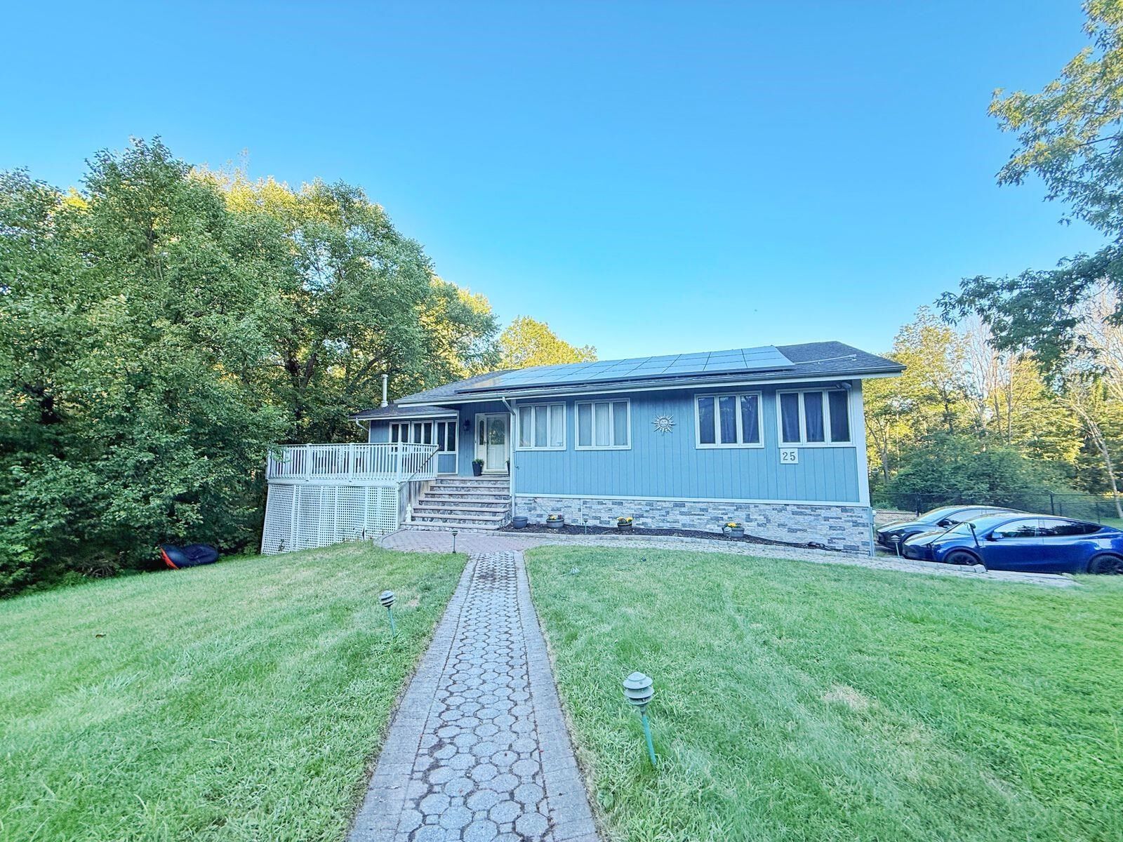 Property Photo:  25 Graphic Blvd  NJ 07871 