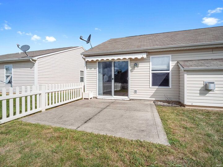 Property Photo:  103 Caperiole Place  IN 46825-8307 