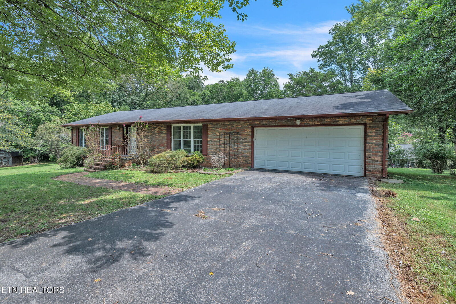 Property Photo:  213 Westshore Drive  TN 37748 