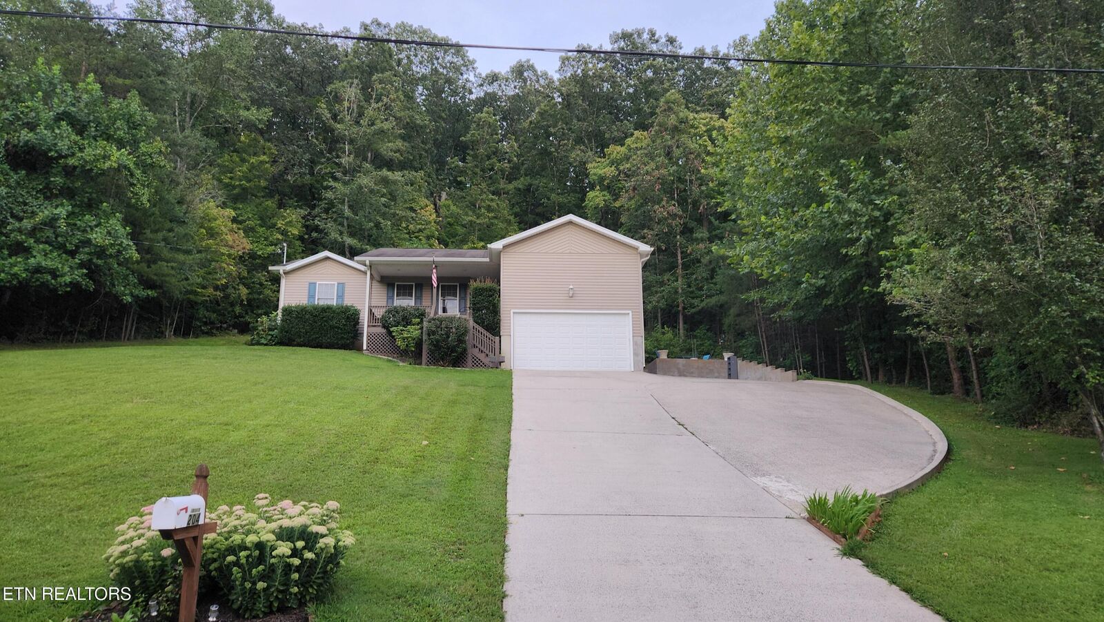 Property Photo:  204 Fox Fire Lane  TN 37763 