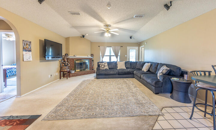 Property Photo: 6102 14th Street TX 79416