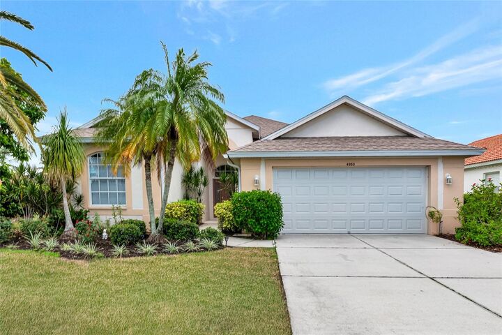 Property Photo: 4950 Flagstone Drive FL 34238