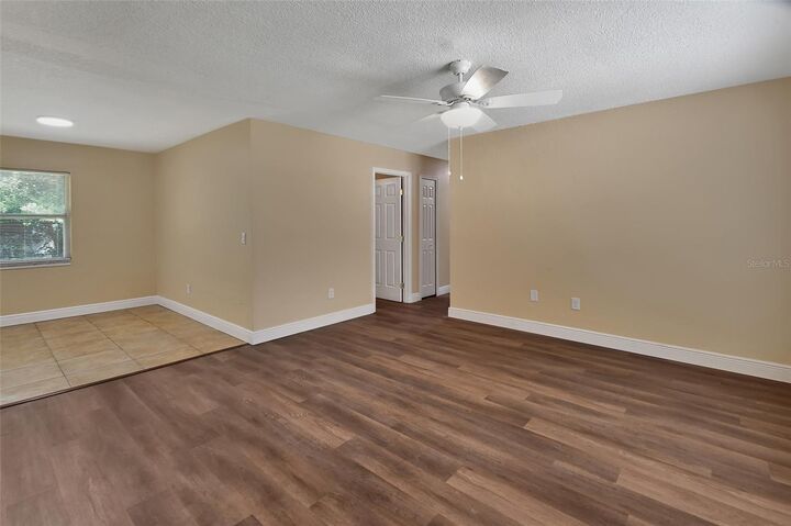 Property Photo:  701 Boston Court  FL 32724 