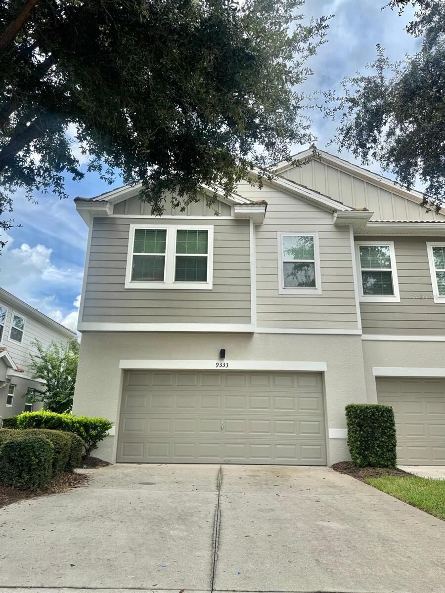 Property Photo:  9333 Shepton Street  FL 32825 