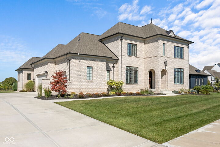 Property Photo: 15970 Sonnet Park Lane IN 46074