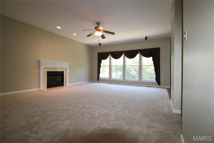 Property Photo:  4719 Rutledge Way Drive  MO 63129