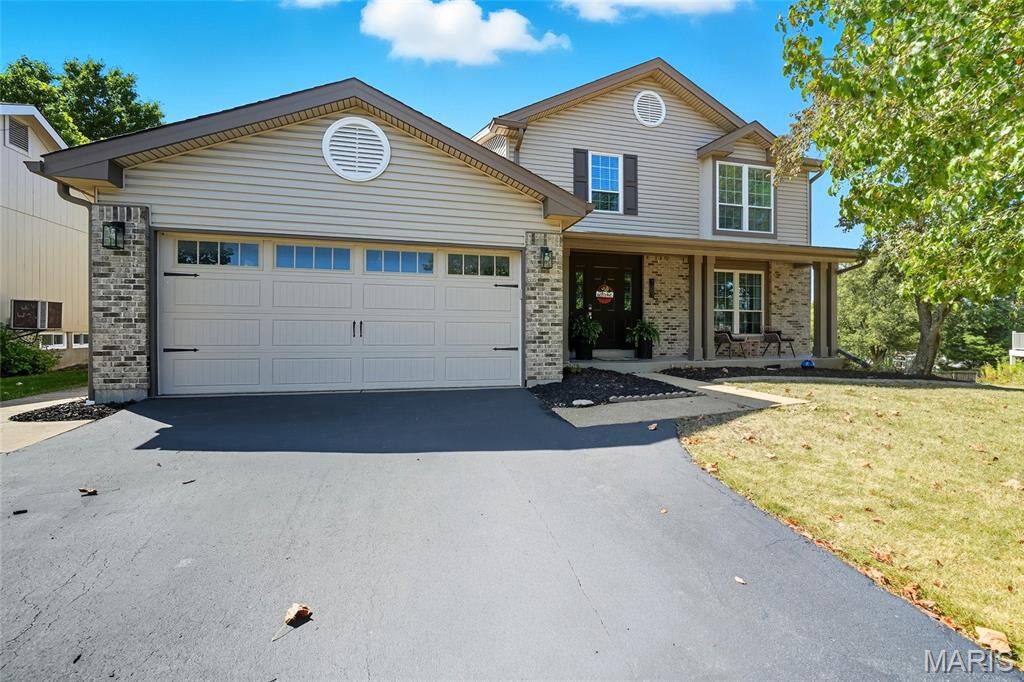 Property Photo: 109 Bonnybridge Court MO 63021